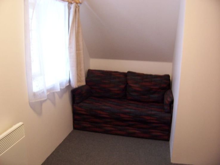 Rozkládací pohovka